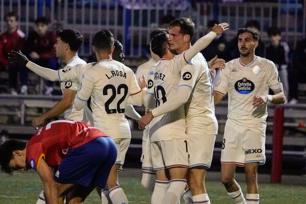 Partido de primera ronda de la Copa del Rey, entre el Astur y el Real Valladolid CF  / PACO PAREDES