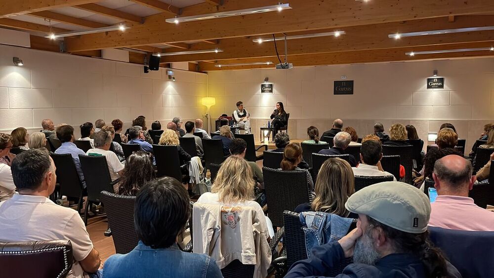 La periodista Marta García Aller presenta en Valladolid su libro 'Años de perro'.