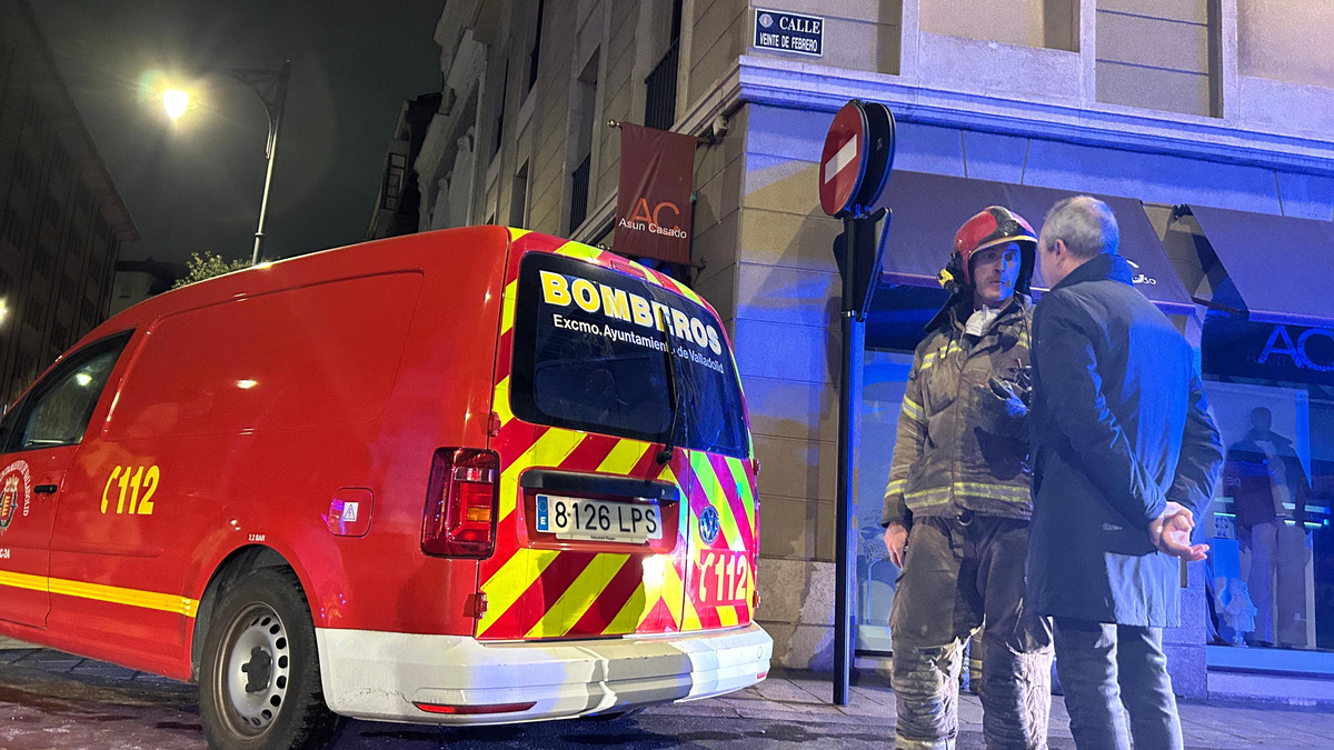 Incendio en el Teatro Lope de Vega  / BOMBEROS DE VALLADOLID