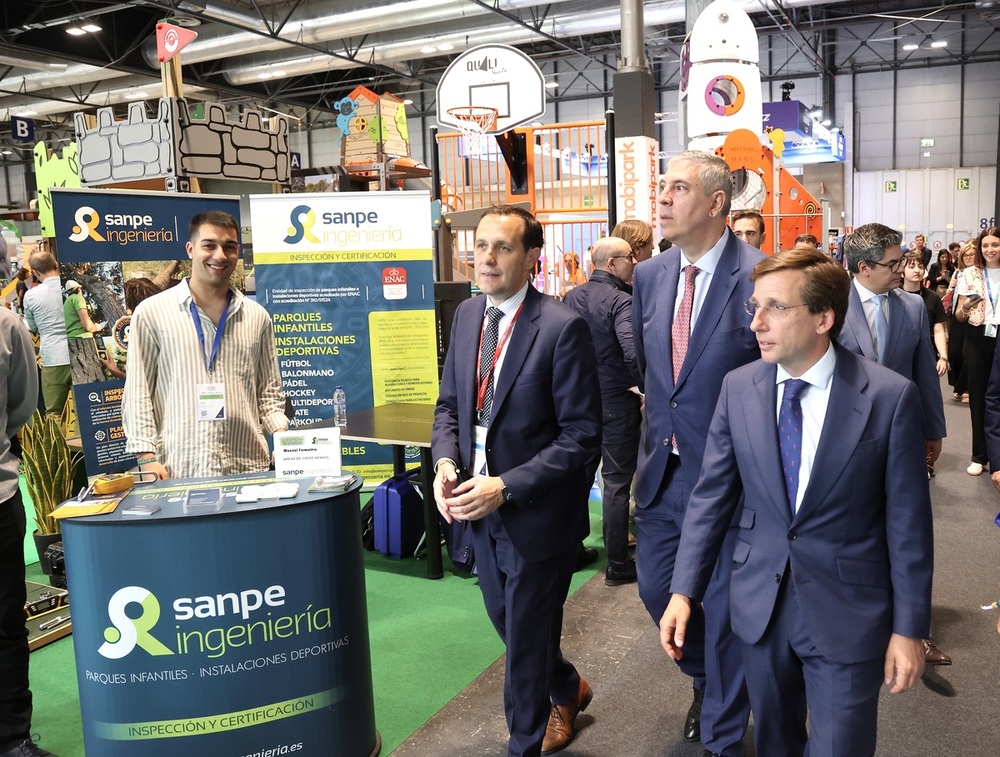 El presidente de la Diputación de Valladolid, Conrado Íscar, en su condición de presidente de la Comisión de Políticas de Agua, Medio Ambiente y Economía Circular de la FEMP, participa en el Foro de las Ciudades.i