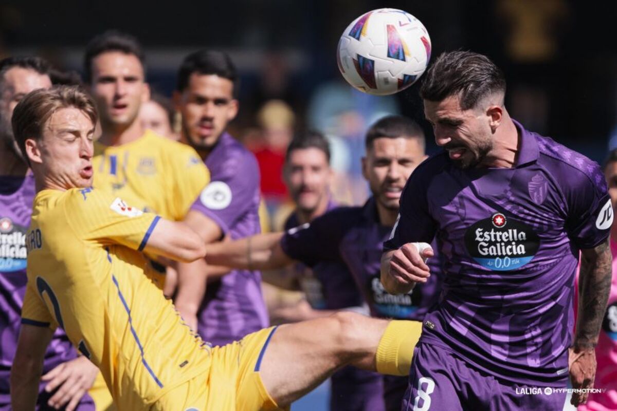 Partido entre el Alcorcón y el Valladolid.  / LALIGA