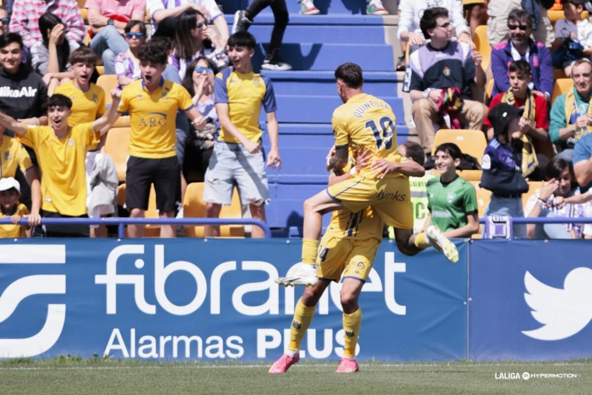 Partido entre el Alcorcón y el Valladolid.  / LALIGA