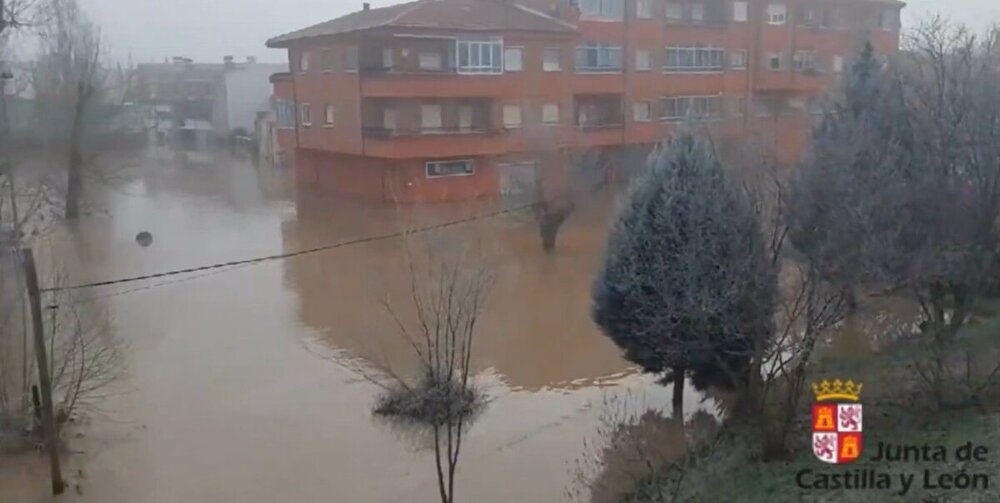 Crecida del Cega en Viana.