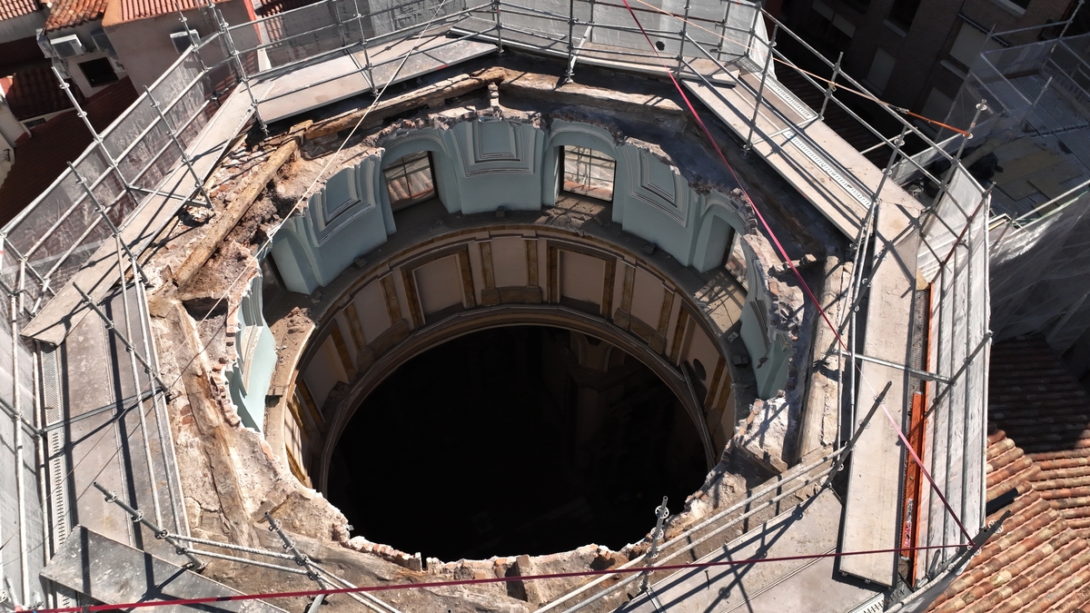  Estado actual de la iglesia de la Veracruz en Valladolid tras el derrumbe de la cúpula  / ENG DRONE / ICAL