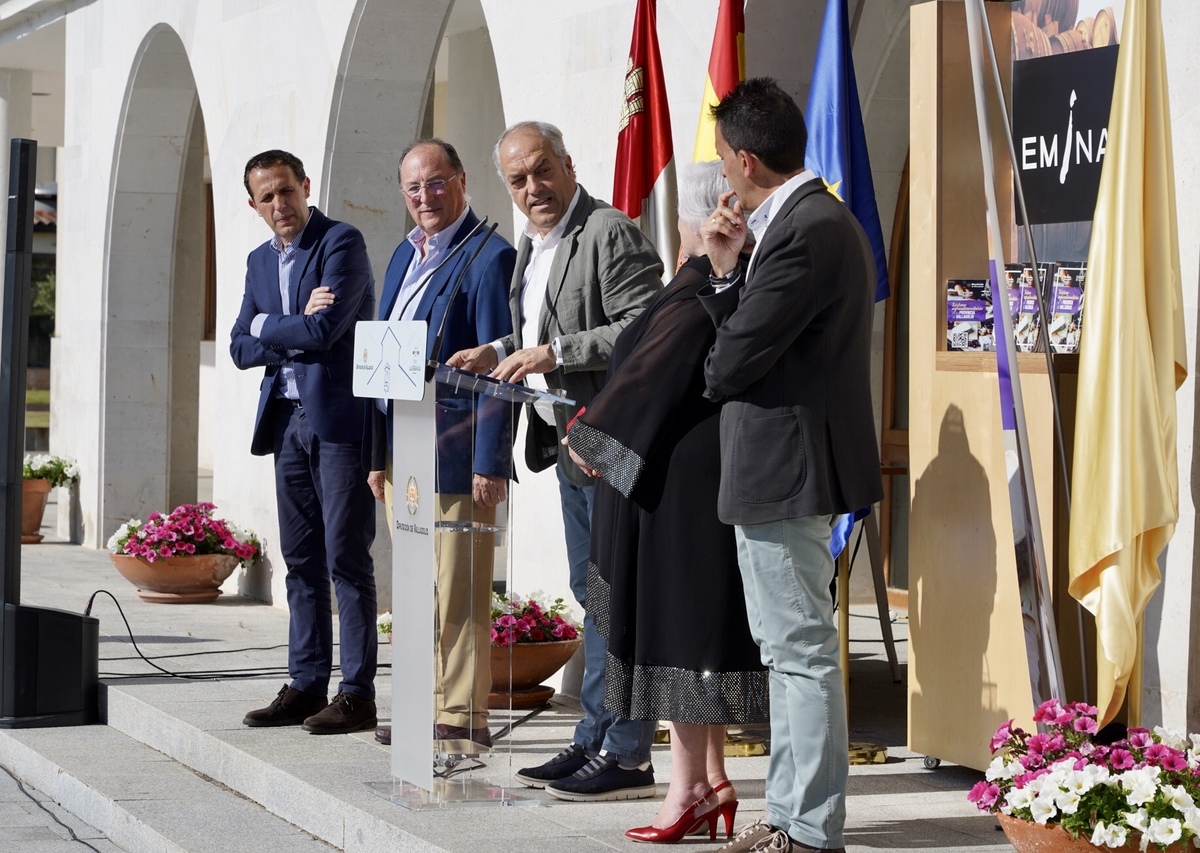 Presentación de la Guía de Turismo Agroalimentario de la provincia de Valladolid  / LETICIA PÉREZ / ICAL