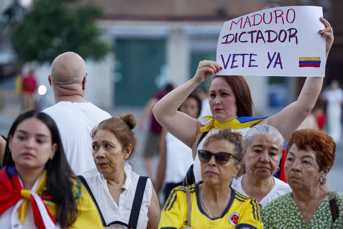 Vigilia en apoyo al pueblo venezolano  / EFE