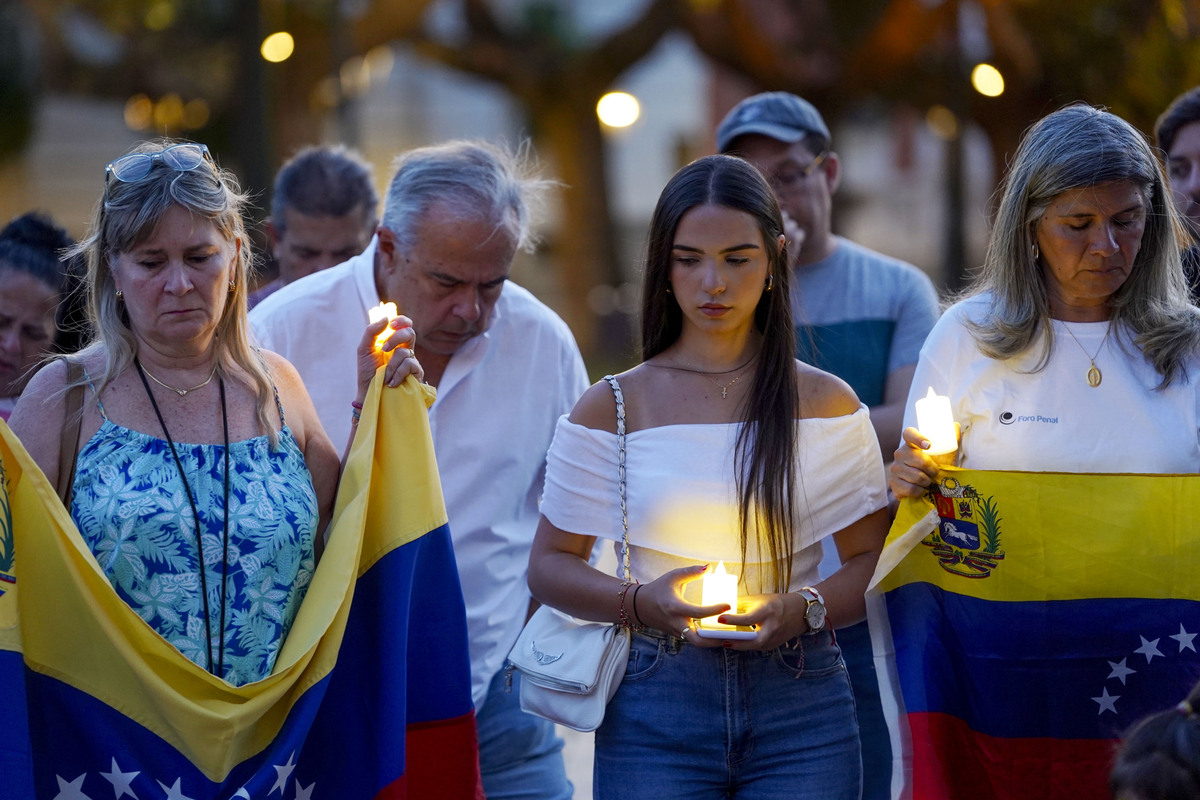 Vigilia en apoyo al pueblo venezolano  / EFE