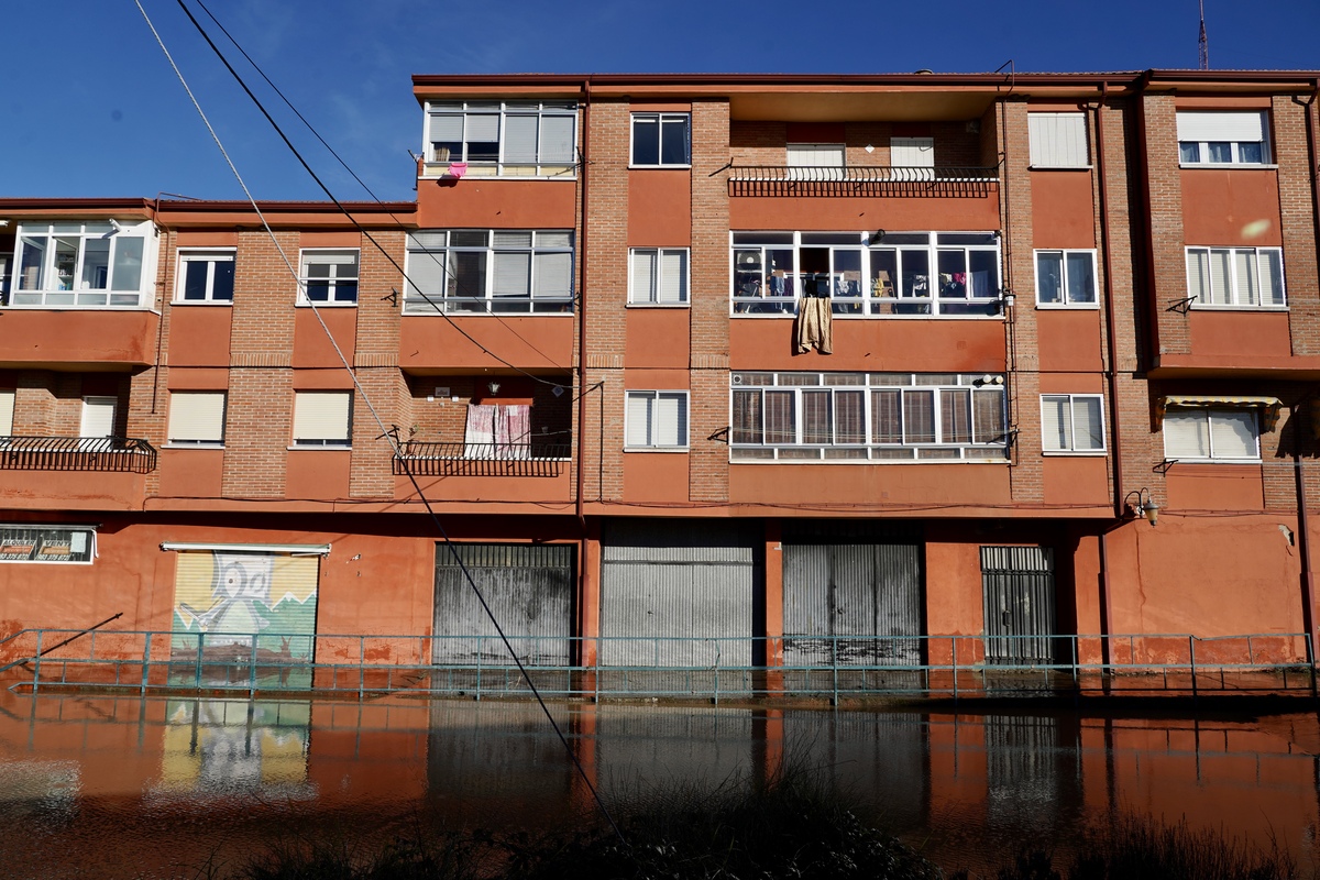 Crecida del Cega en Viana.