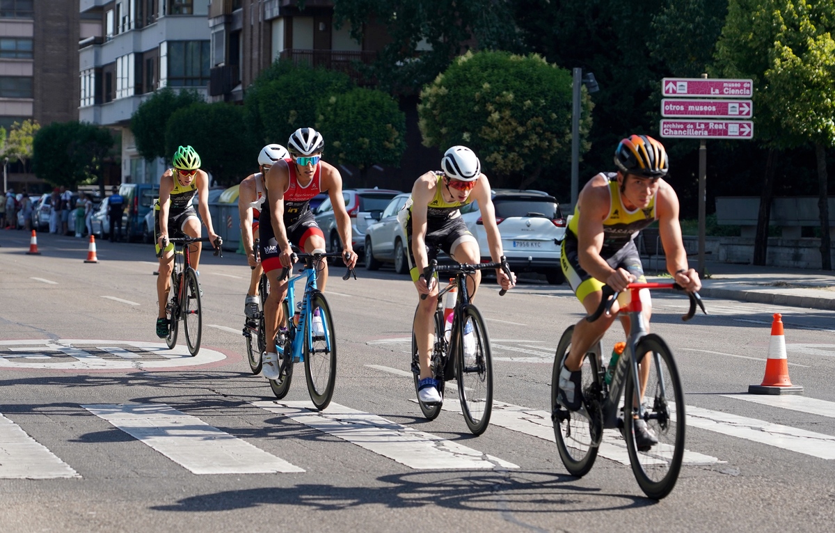 XXVI Triatlón Ciudad de Valladolid.  / ICAL