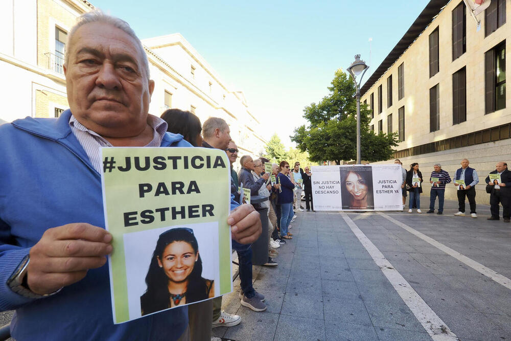 Concentración en Valladolid para pedir justicia por Esther López.