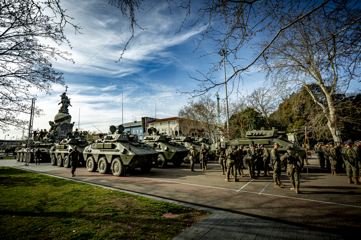 Ensayos del desfile del 375 aniversario del regimiento Farnesio del ejército de Tierra al que acudirá el Rey Felipe VI   / JONATHAN TAJES