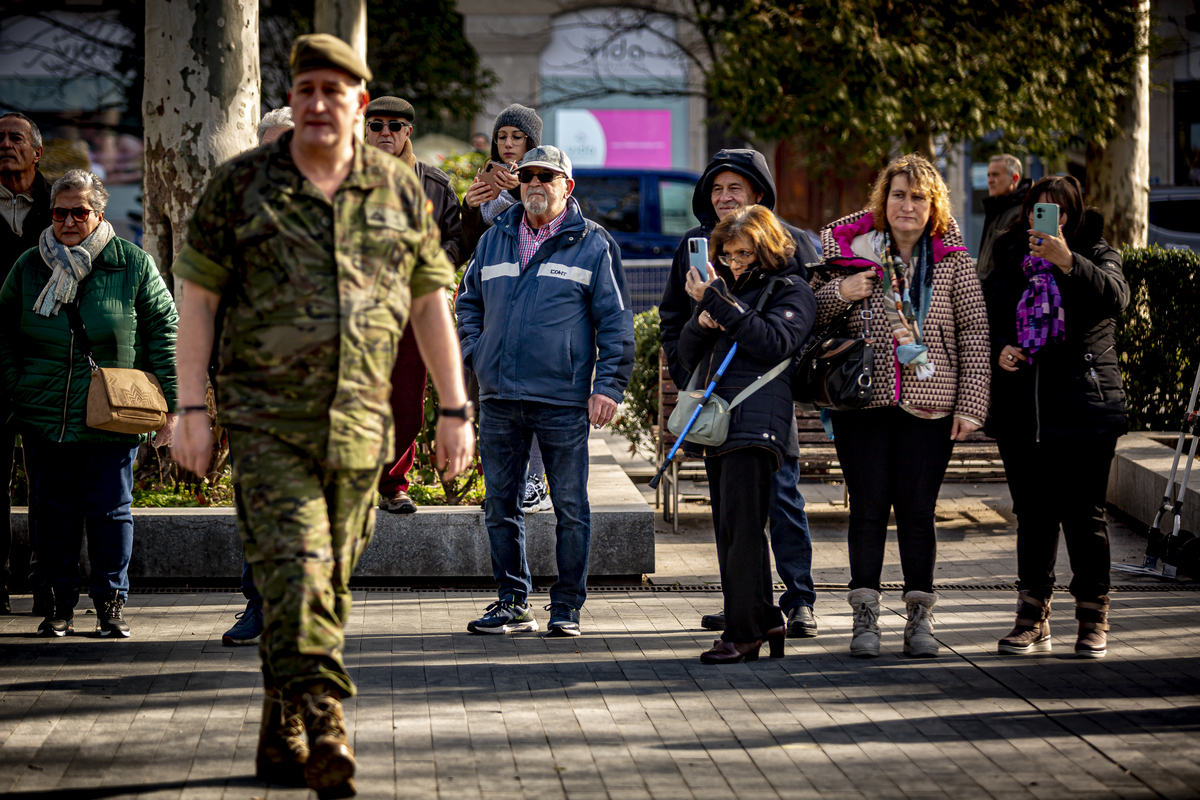 Ensayos del desfile del 375 aniversario del regimiento Farnesio del ejército de Tierra al que acudirá el Rey Felipe VI   / JONATHAN TAJES