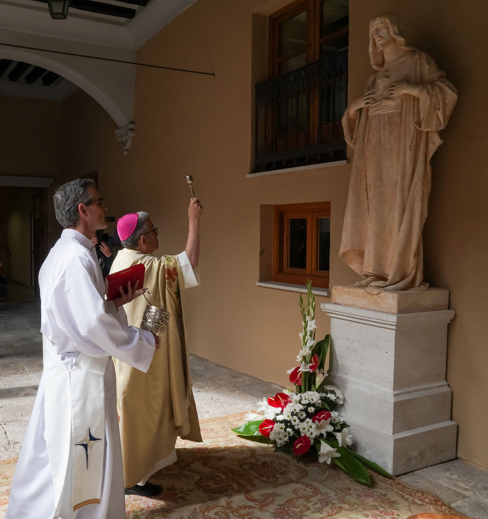 La bendición de la imagen del Sagrado Corazón de Jesús centra la inauguración del nuevo curso pastoral de la Archidiócesis de Valladolid.