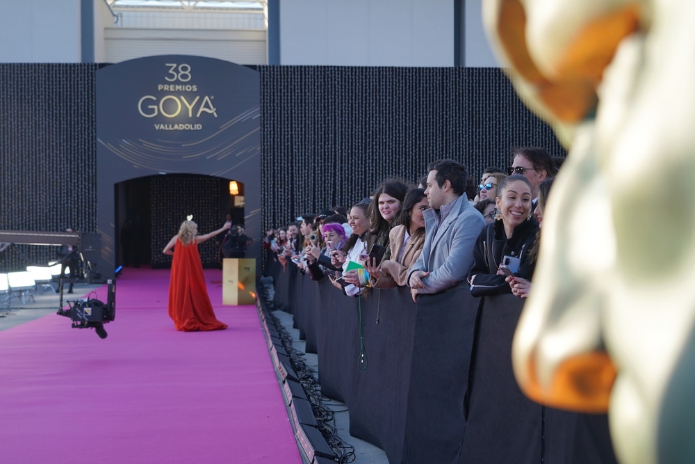 Llegada de invitados a la gala.