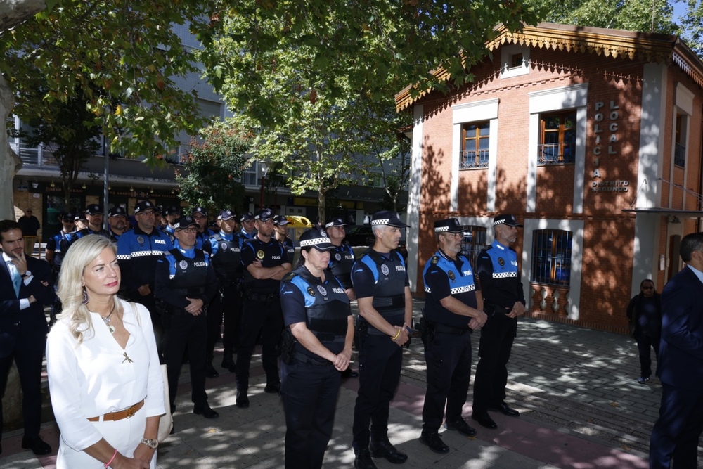 La comisaría de La Rondilla pasa a llamarse Daniel Prieto, en homenaje al agente fallecido en acto de servicio el 16 de septiembre de 1987.