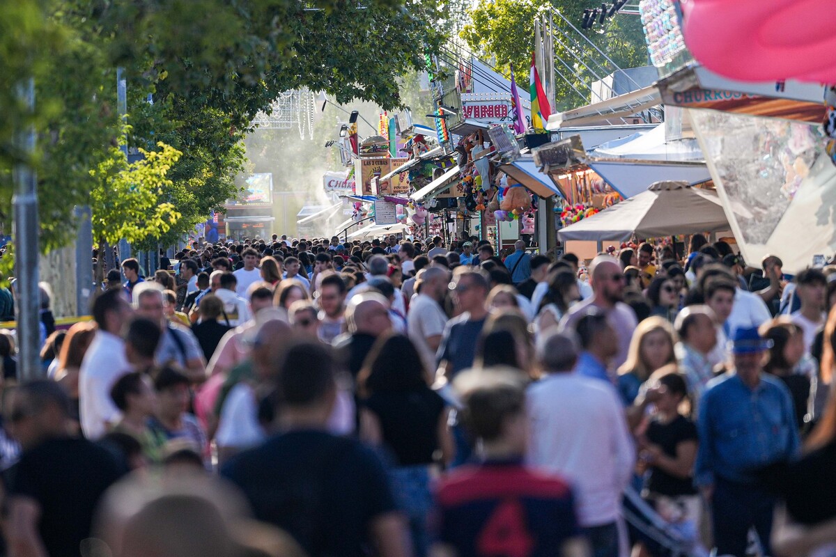 Atracciones de la Feria y Fiestas de la Virgen de San Lorenzo.