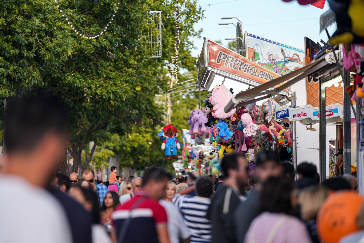 Atracciones de la Feria y Fiestas de la Virgen de San Lorenzo.  / RUBÉN ORTEGA