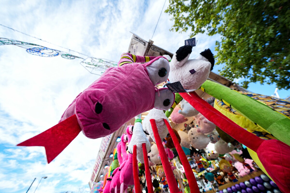 Atracciones de la Feria y Fiestas de la Virgen de San Lorenzo.  / RUBÉN ORTEGA