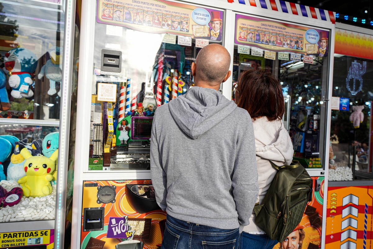 Atracciones de la Feria y Fiestas de la Virgen de San Lorenzo.  / RUBÉN ORTEGA