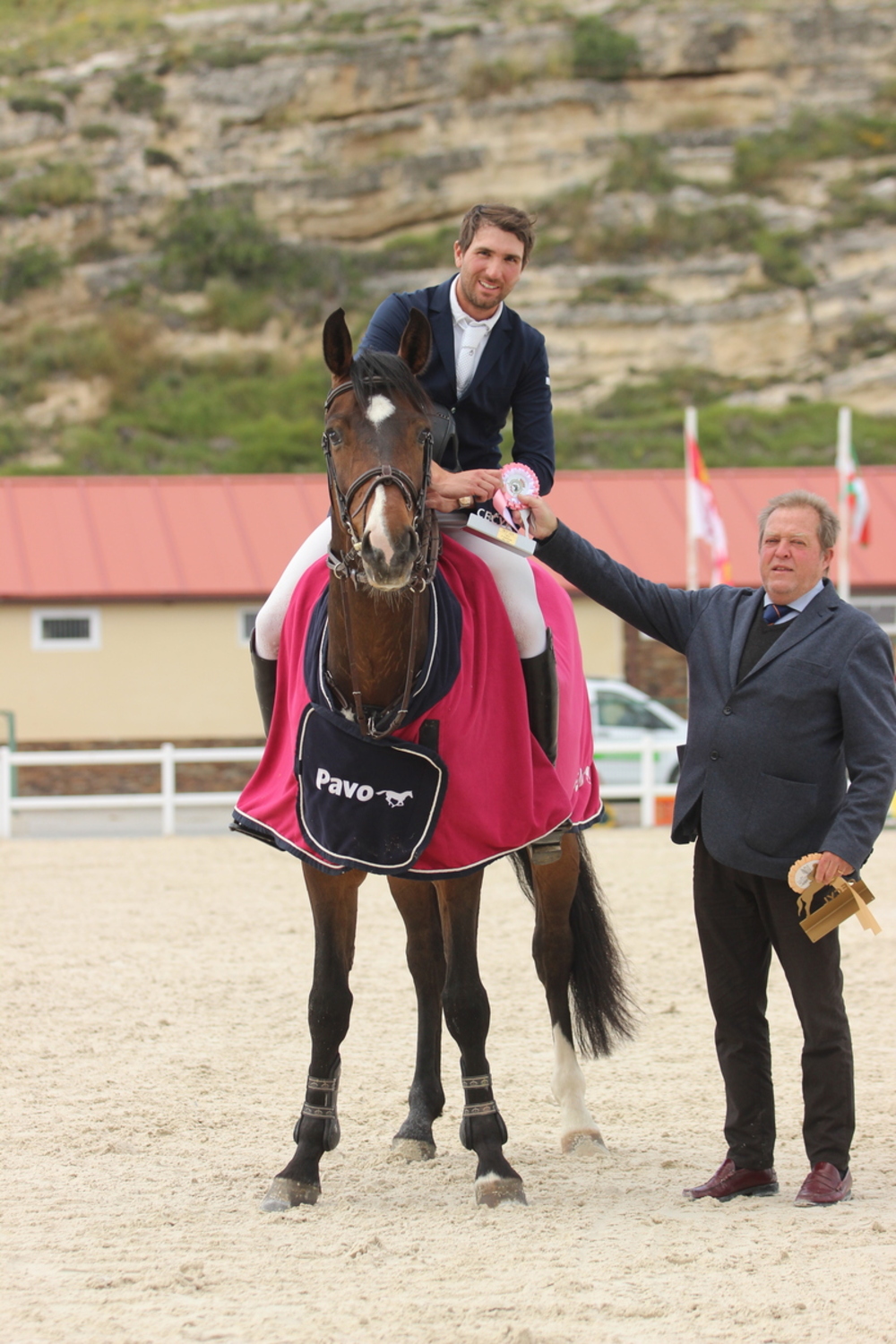 Doblete de Carlos Zárate en el Concurso Nacional de Saltos 2*