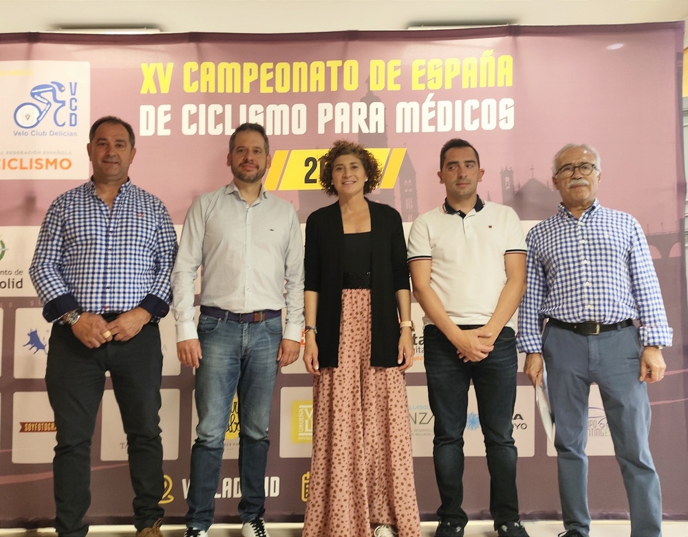 Imagen de la presentación del Campeonato de España de ciclismo para médicos.