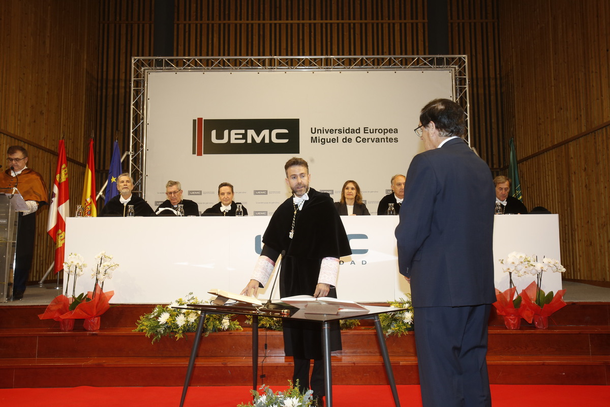 Toma de posesión de David García López como rector de la UEMC   / JONATHAN TAJES