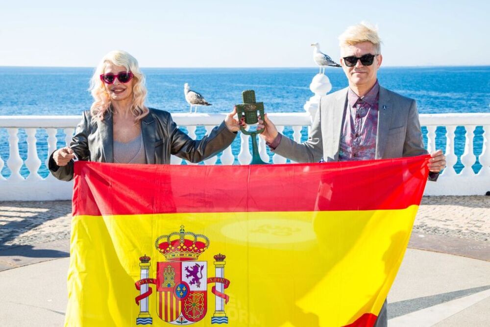 El grupo Nebulossa posa tras ganar el Benidorm Fest 2024