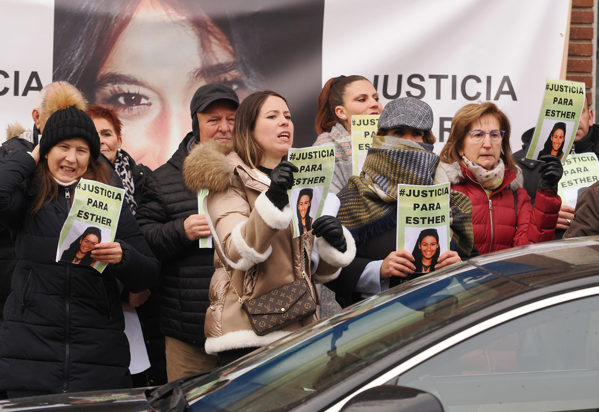 Imagen de la vista del viernes 20 de diciembre sobre el caso de Esther López.  / R. VALTERO ICAL