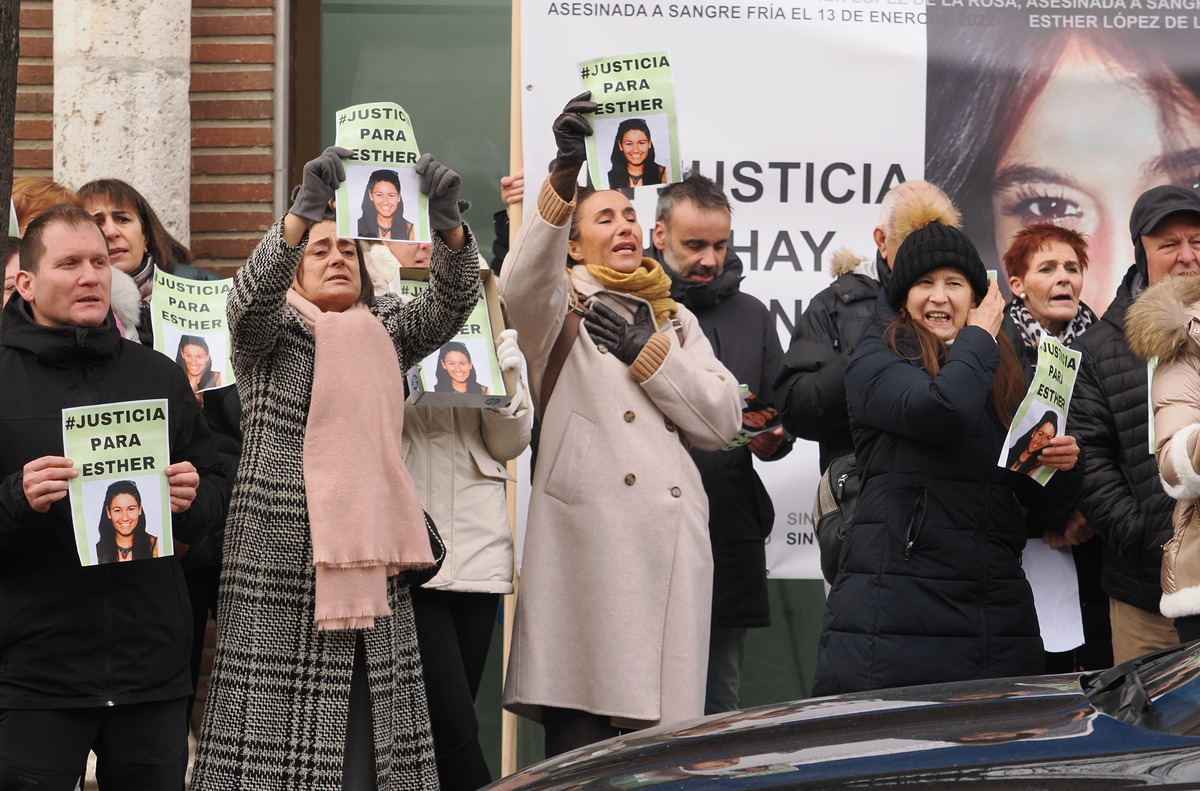 Imagen de la vista del viernes 20 de diciembre sobre el caso de Esther López.  / R. VALTERO ICAL