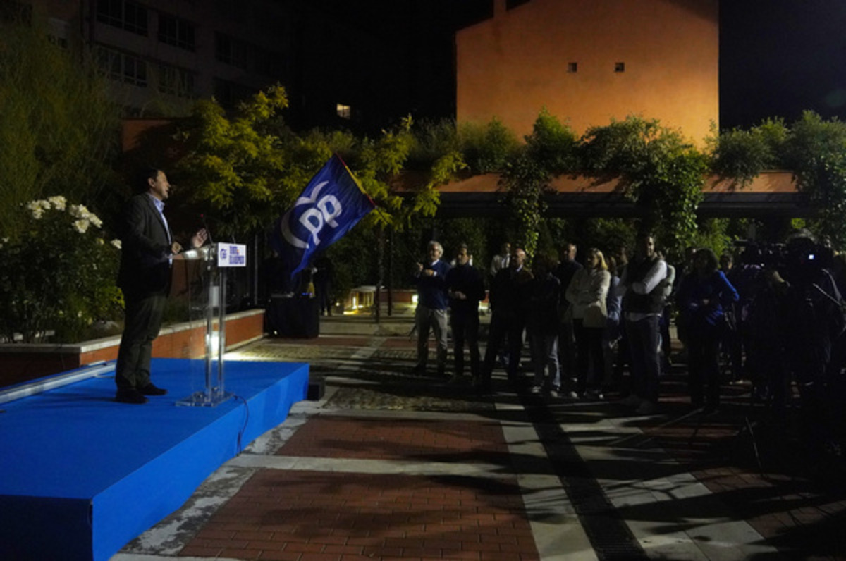 El PP celebra su victoria electoral en Valladolid.