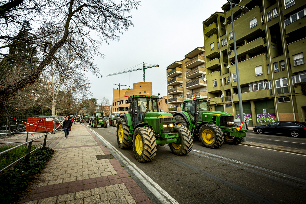 Tractorada en Valladolid  / JONATHAN TAJES