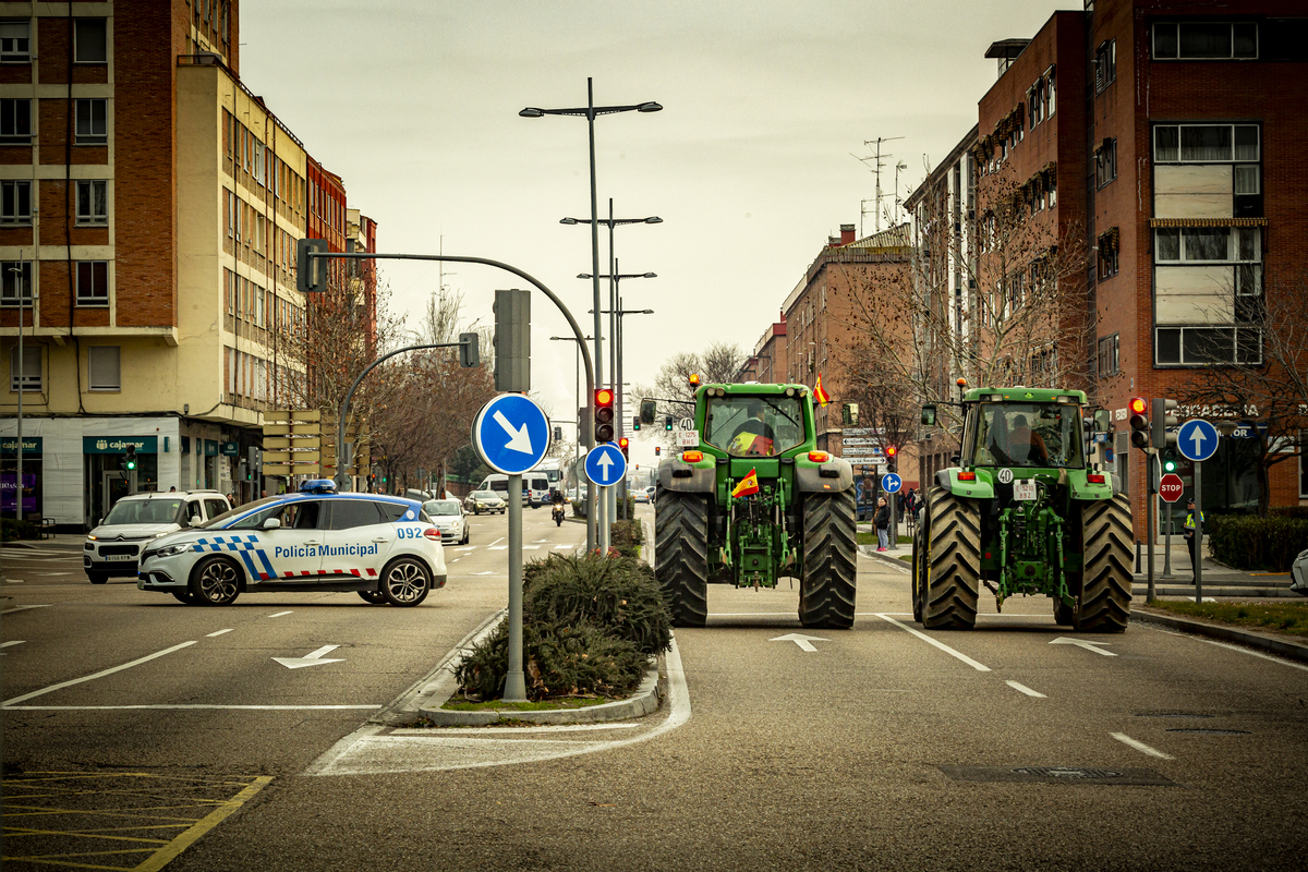 Tractorada en Valladolid  / JONATHAN TAJES