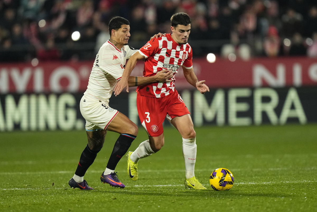 Imagen del Girona-Real Valladolid.  / EFE