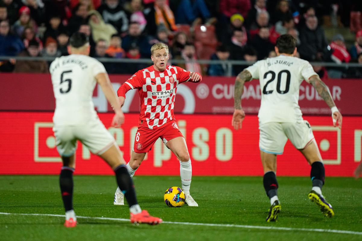 Imagen del Girona-Real Valladolid.  / EFE