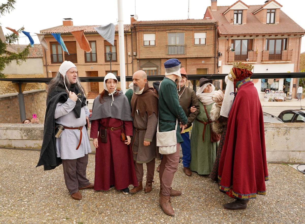 Festival Medieval en Fuensaldaña en homenaje a Edward Cooper.  / ICAL