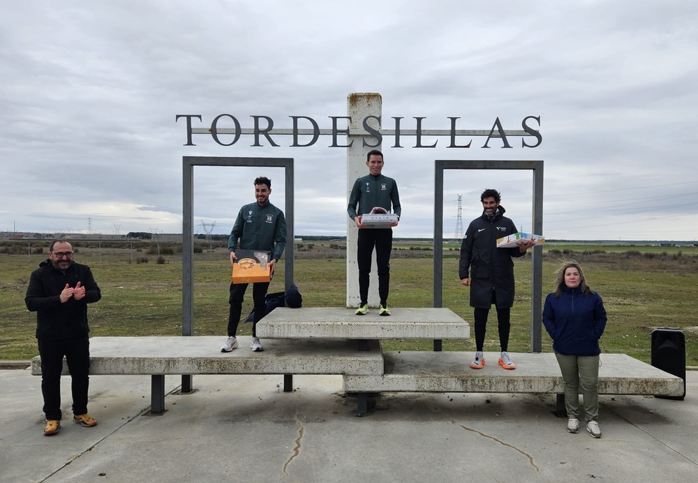 Buena y Castaño ganan el cross de Reyes de Tordesillas