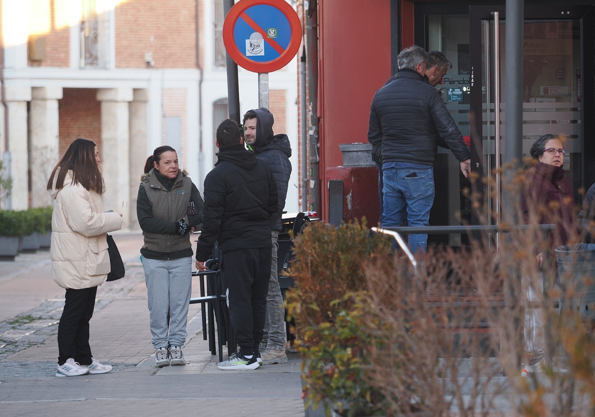 Un hombre mata a puñaladas a la pareja de su ex en Viana de Cega, tras acceder a su domicilio de madrugada  / EUROPA PRESS