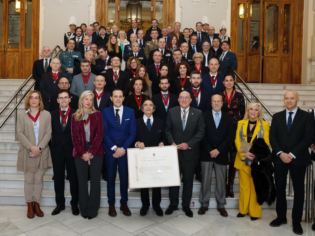 Nombramiento de Enrique Cornejo como Hijo Predilecto de Valladolid  / AYUNTAMIENTO DE VALLADOLID