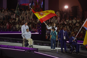 Un momento del acto de clausura de los juegos Paralímpicos de París 2024 que se ha celebrado hoy domingo en la capital francesa