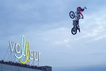 Melero, Canosa y Costela, en el Freestyle Motocross de Vallsur