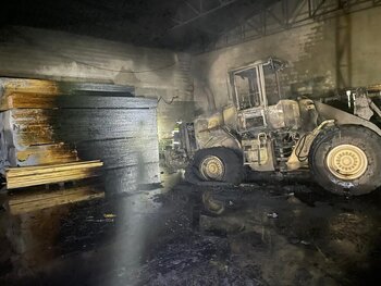 Sofocado un incendio en una fábrica de carpintería de Íscar