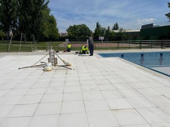 Laguna abre su piscina tras renovar la zona de la playa