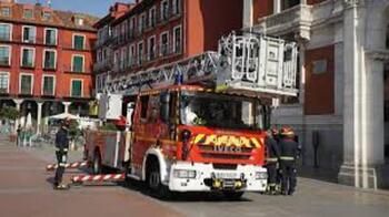 Diez bomberos del Ayuntamiento de Valladolid viajan a Aldaia