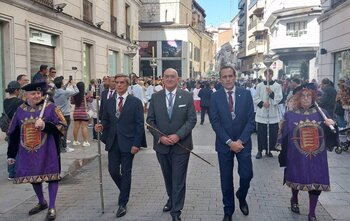 Carnero pide a la Virgen 