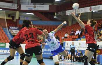 El Aula Valladolid ahoga al Atticgo Bm Elche desde la defensa