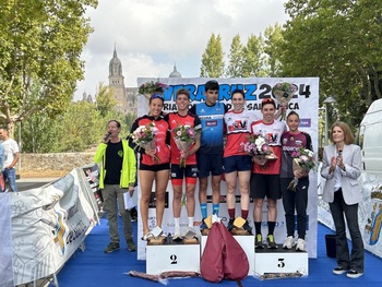 Triunfos vallisoletanos en el último triatlón de la temporada