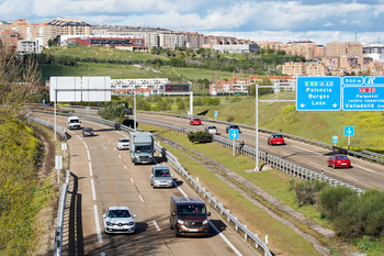 La DGT prevé 55.000 desplazamientos en dos días en Valladolid