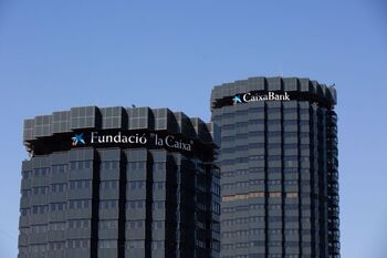 CaixaBank gana 2.675 millones hasta junio, un 25,2% más