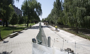 EA pide parar las obras del carril bici de Isabel la Católica