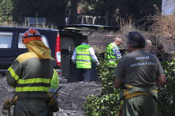 Hallan un cadáver entre los restos de un incendio en Palencia